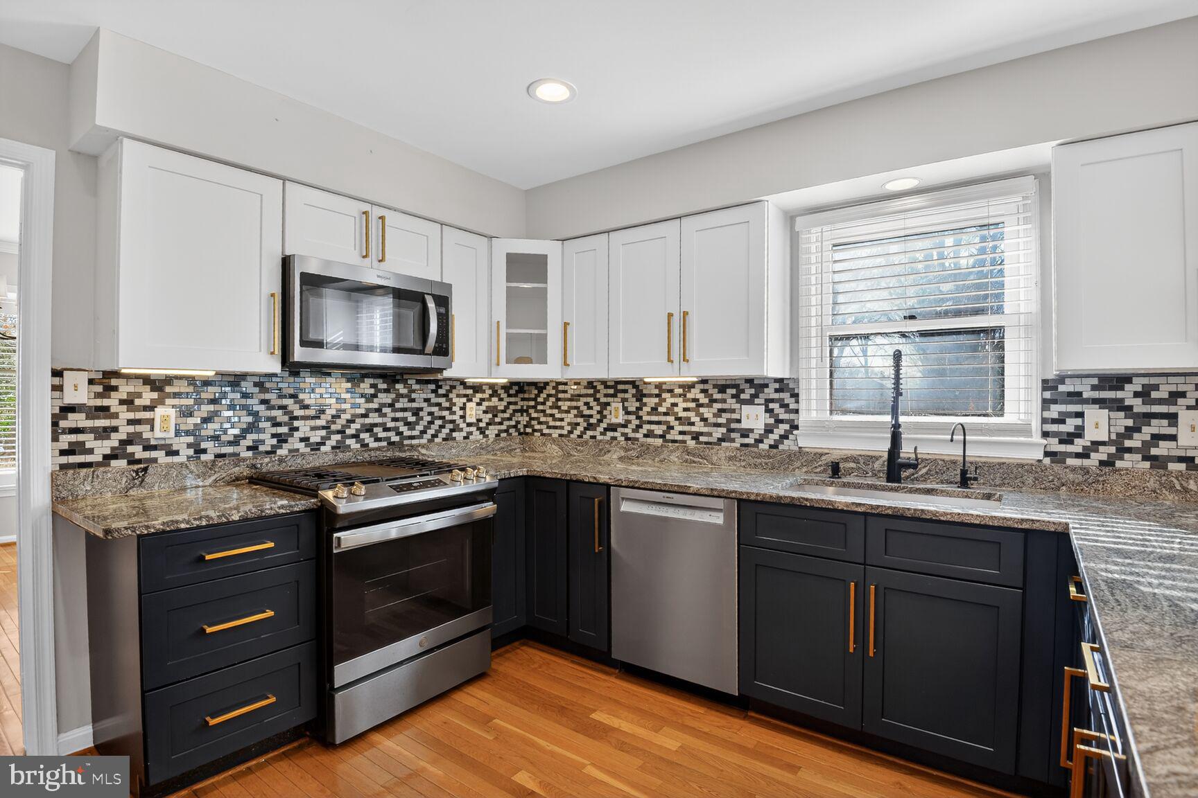 FRANKLIN FARM - Residential