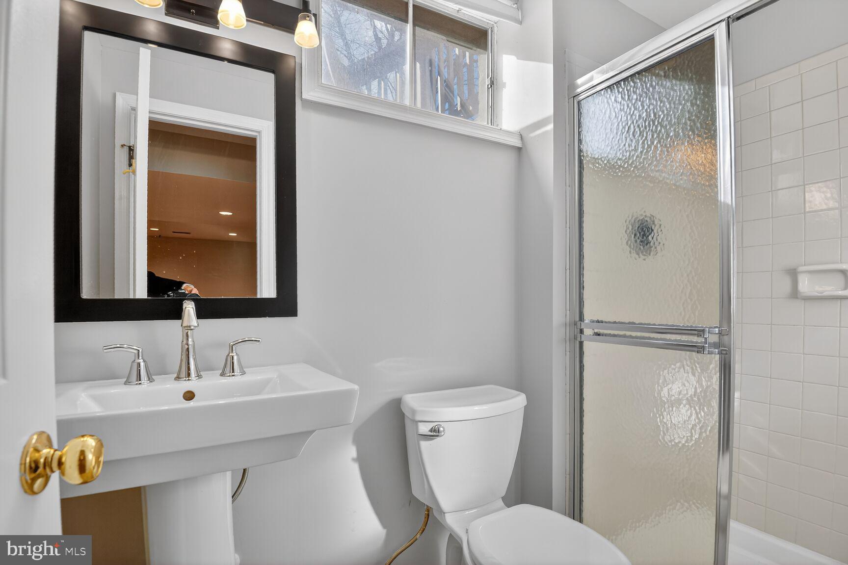 FRANKLIN FARM - Residential