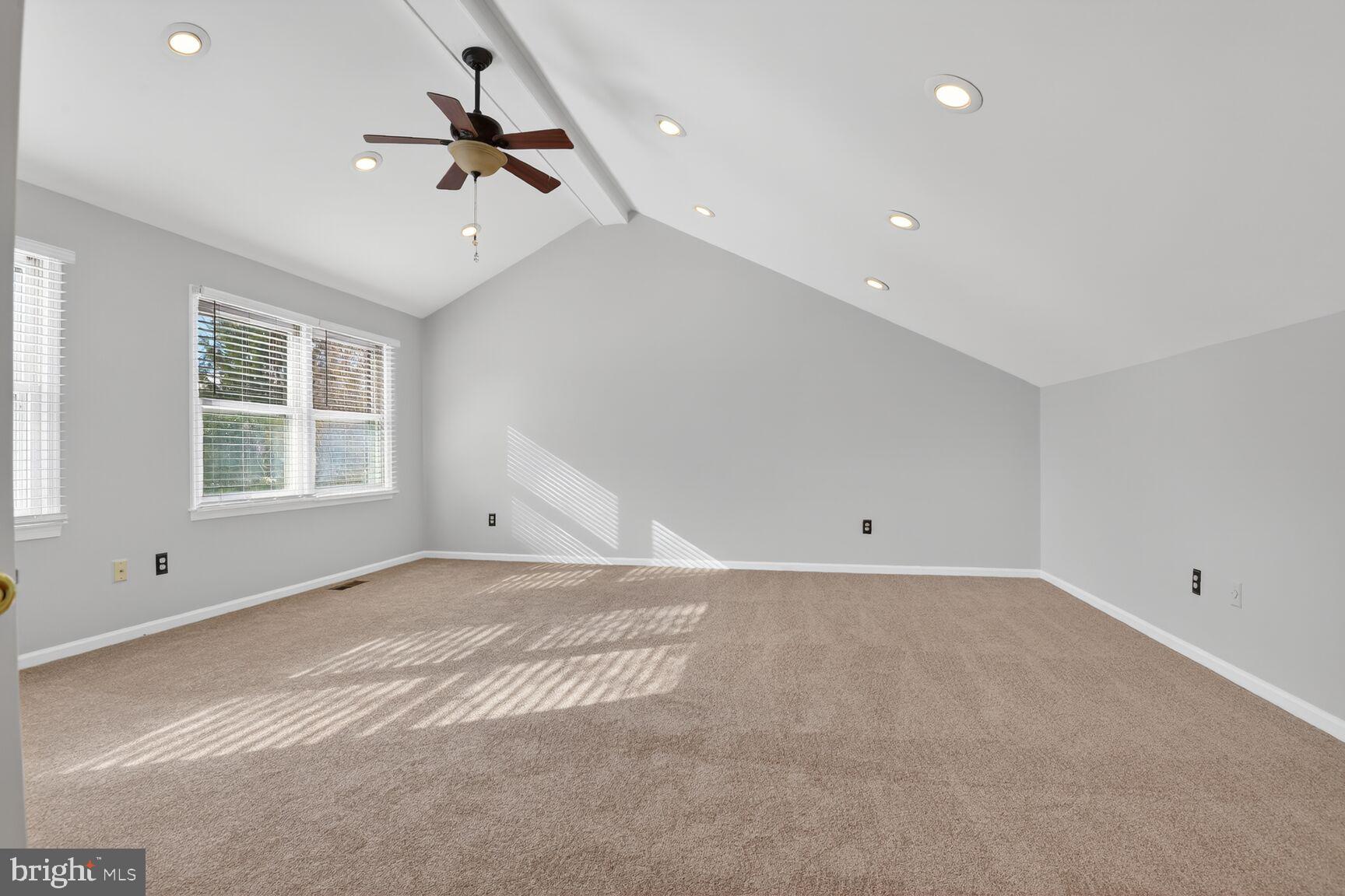 FRANKLIN FARM - Residential