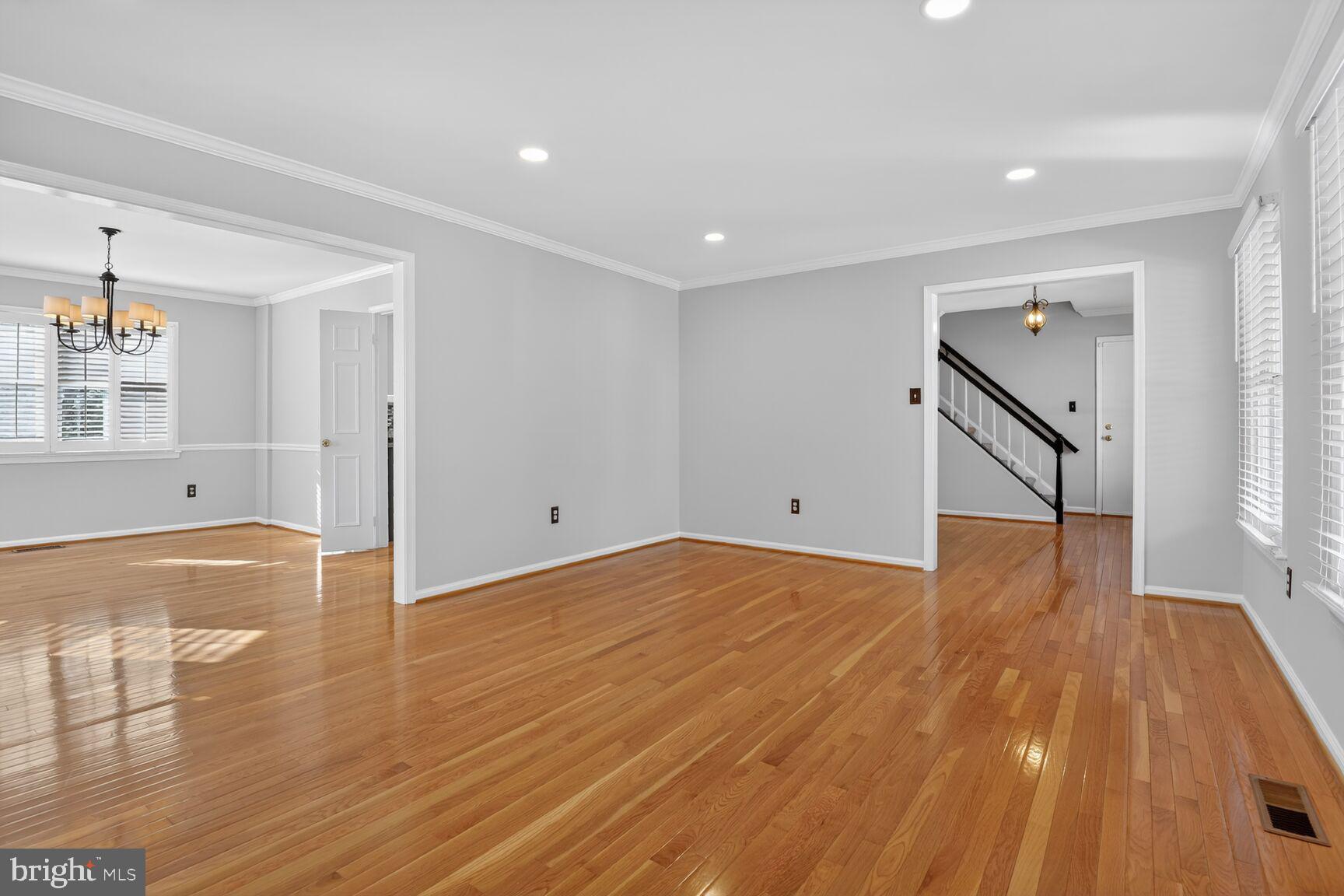 FRANKLIN FARM - Residential