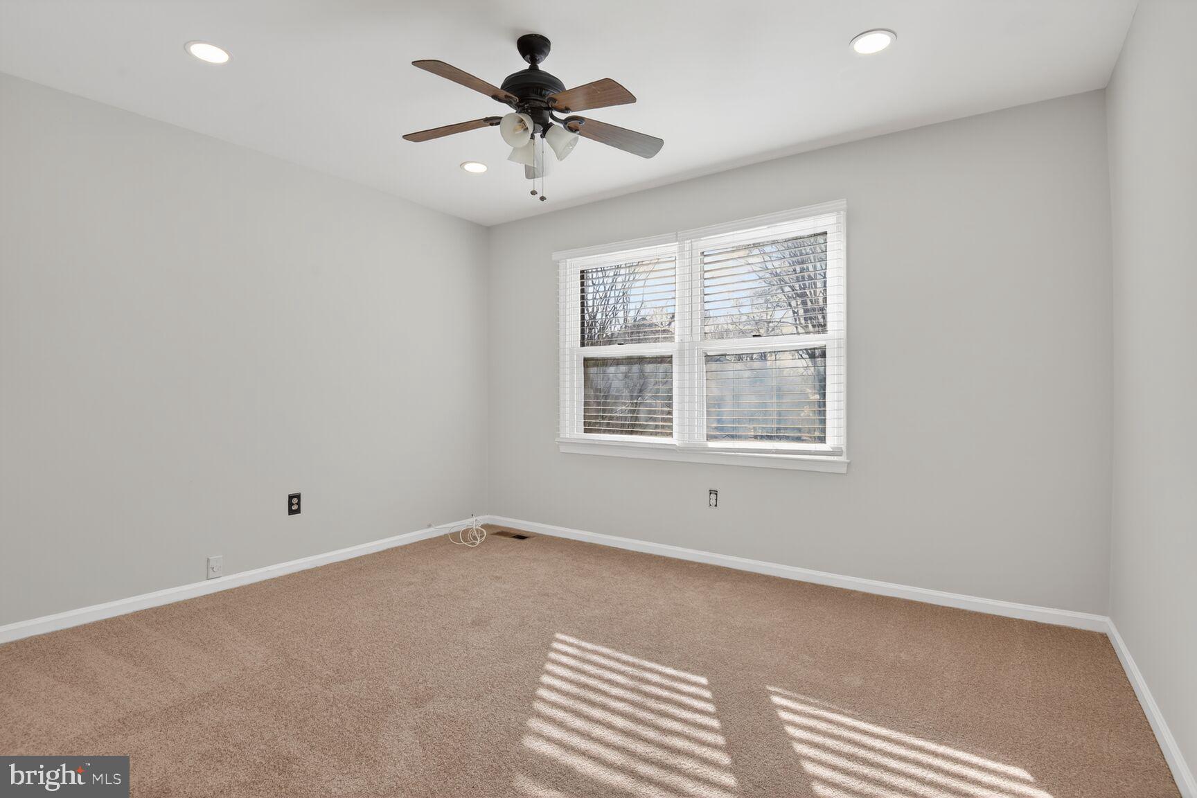 FRANKLIN FARM - Residential