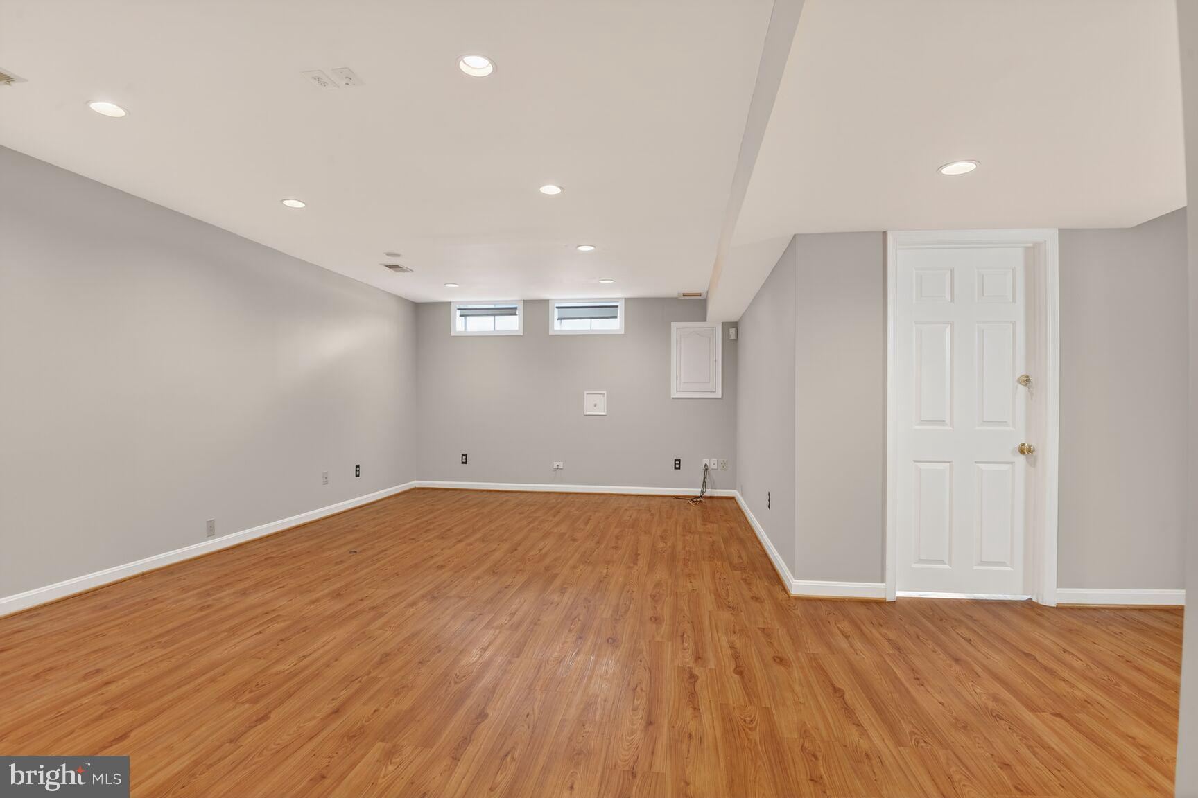 FRANKLIN FARM - Residential