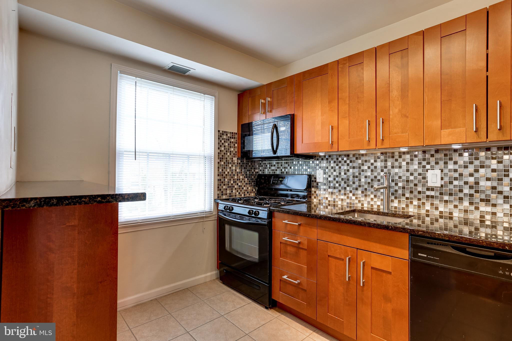 WESTCHESTER PARK - Residential Lease