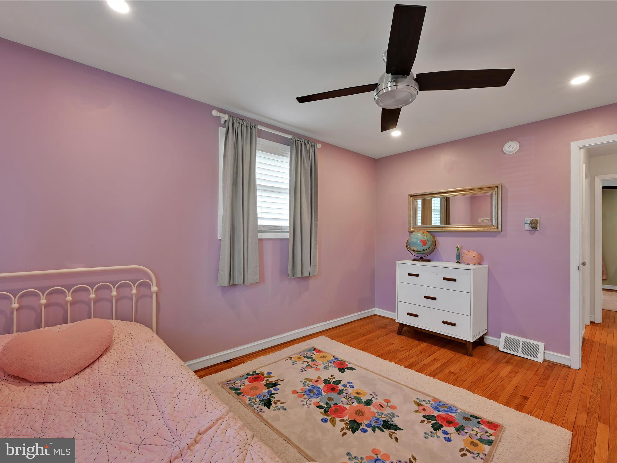 HAMILTON PARK - Residential
