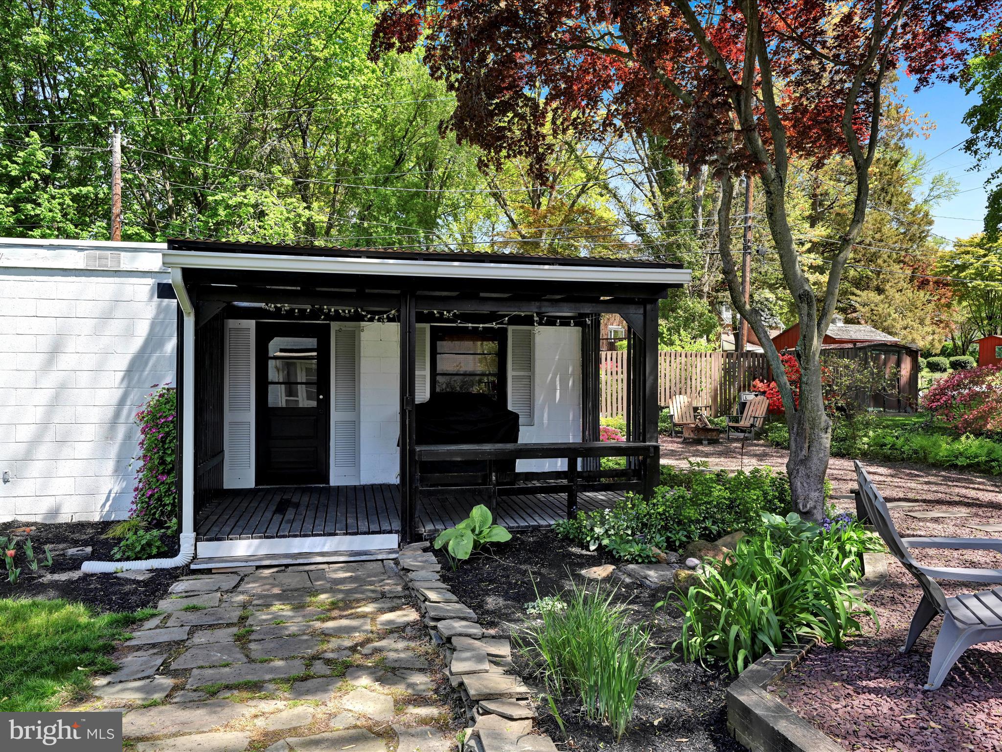 HAMILTON PARK - Residential