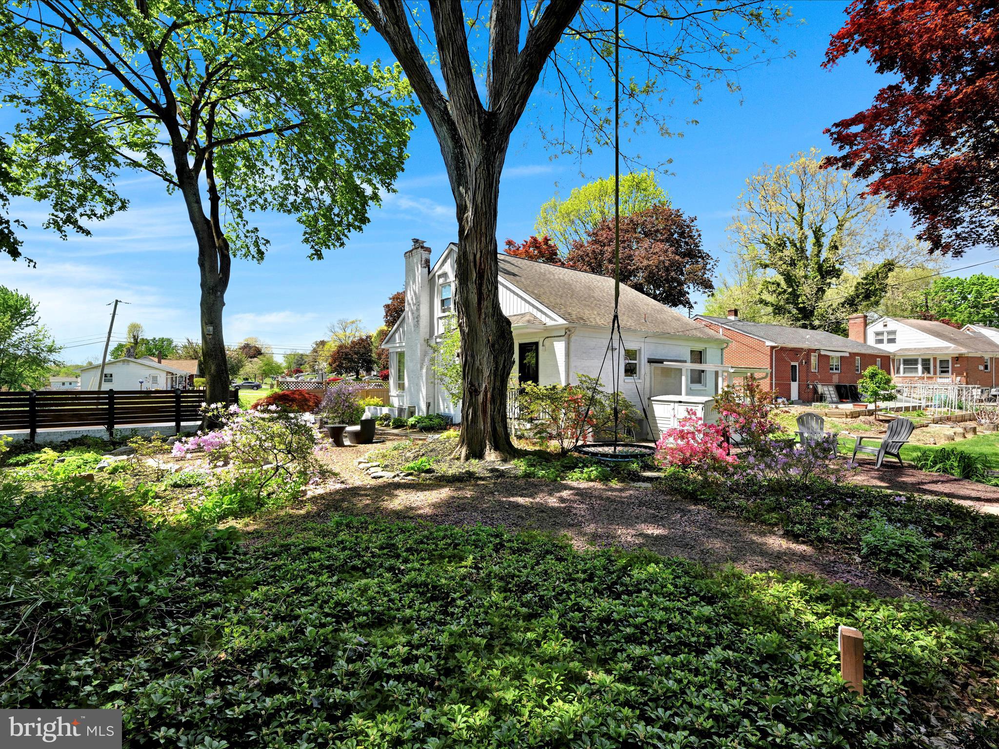 HAMILTON PARK - Residential