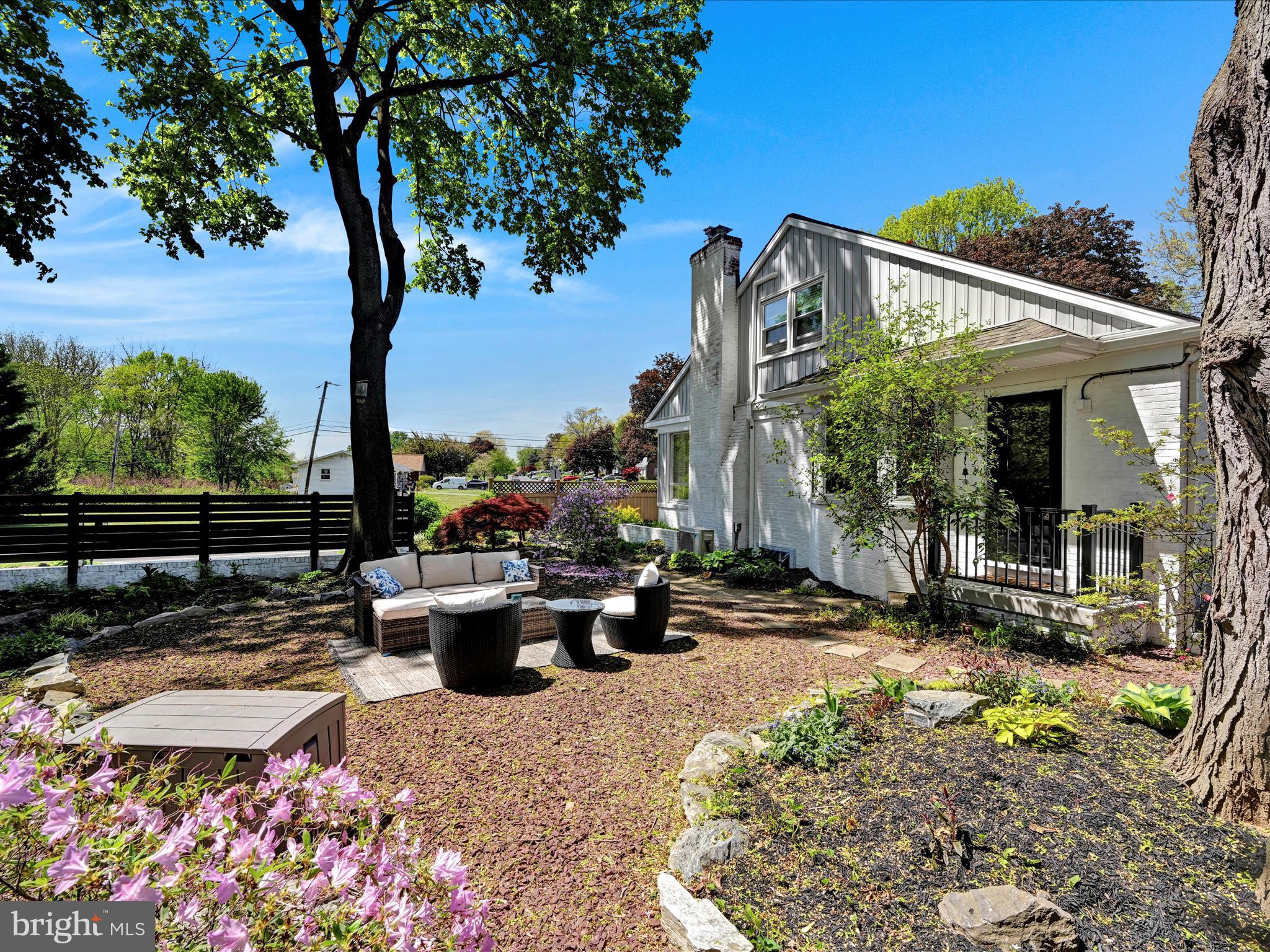 HAMILTON PARK - Residential