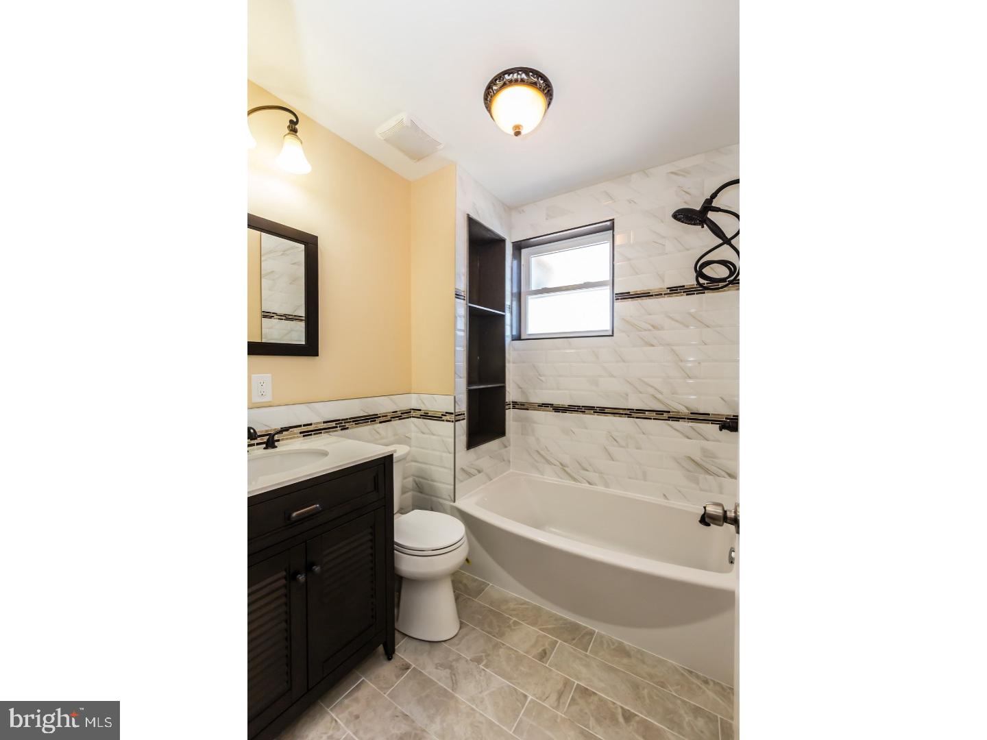 PORT RICHMOND - Residential