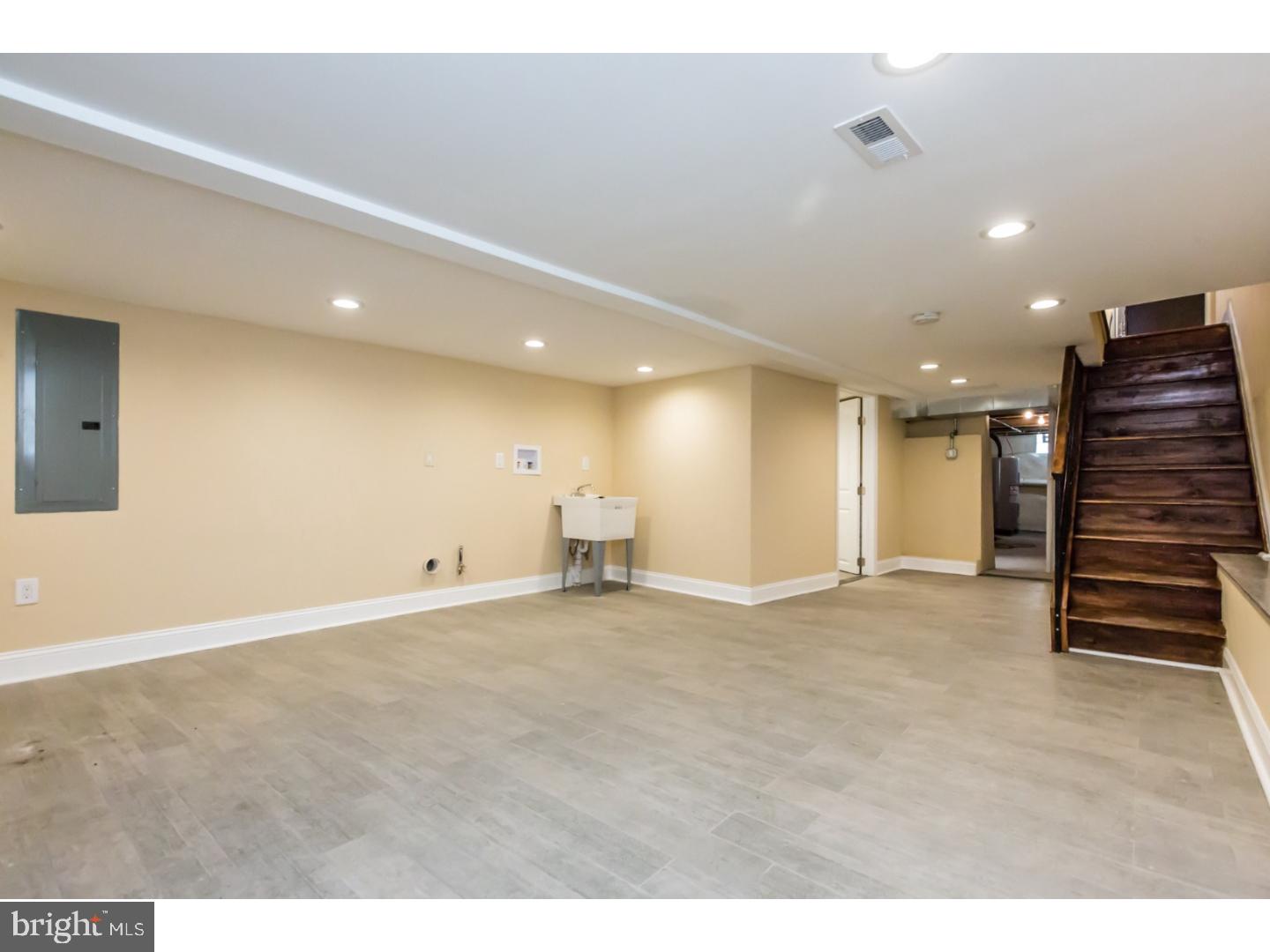PORT RICHMOND - Residential