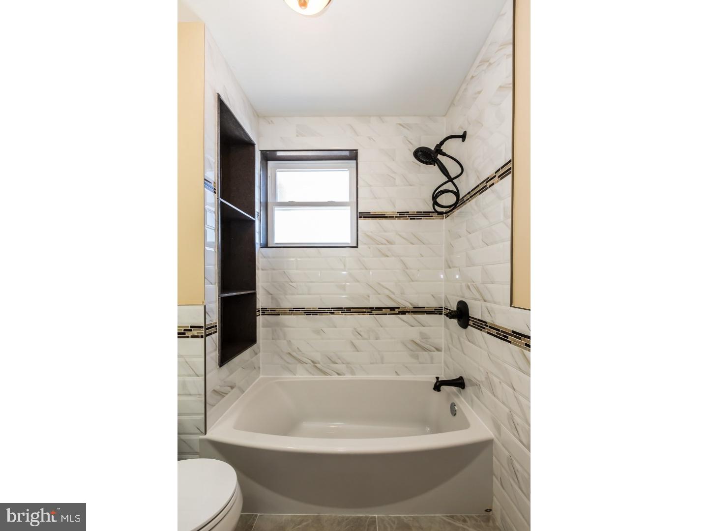PORT RICHMOND - Residential
