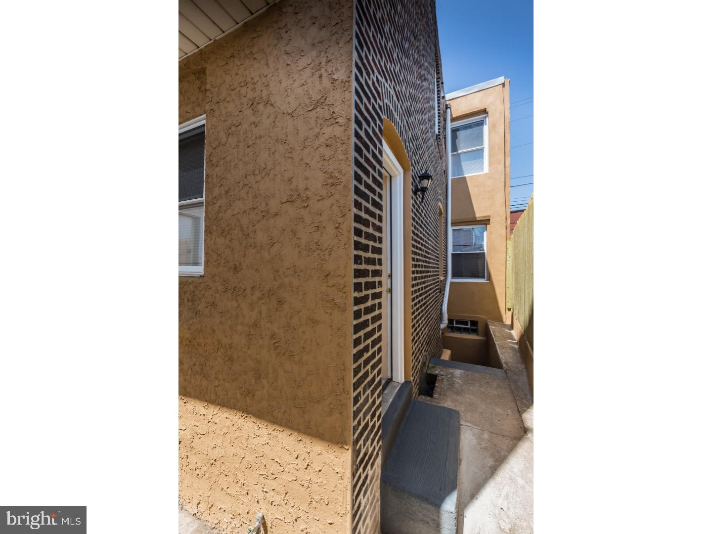 PORT RICHMOND - Residential