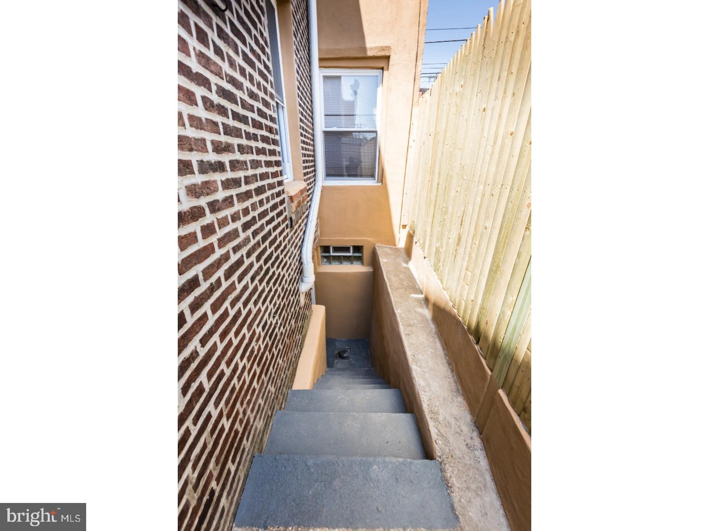 PORT RICHMOND - Residential