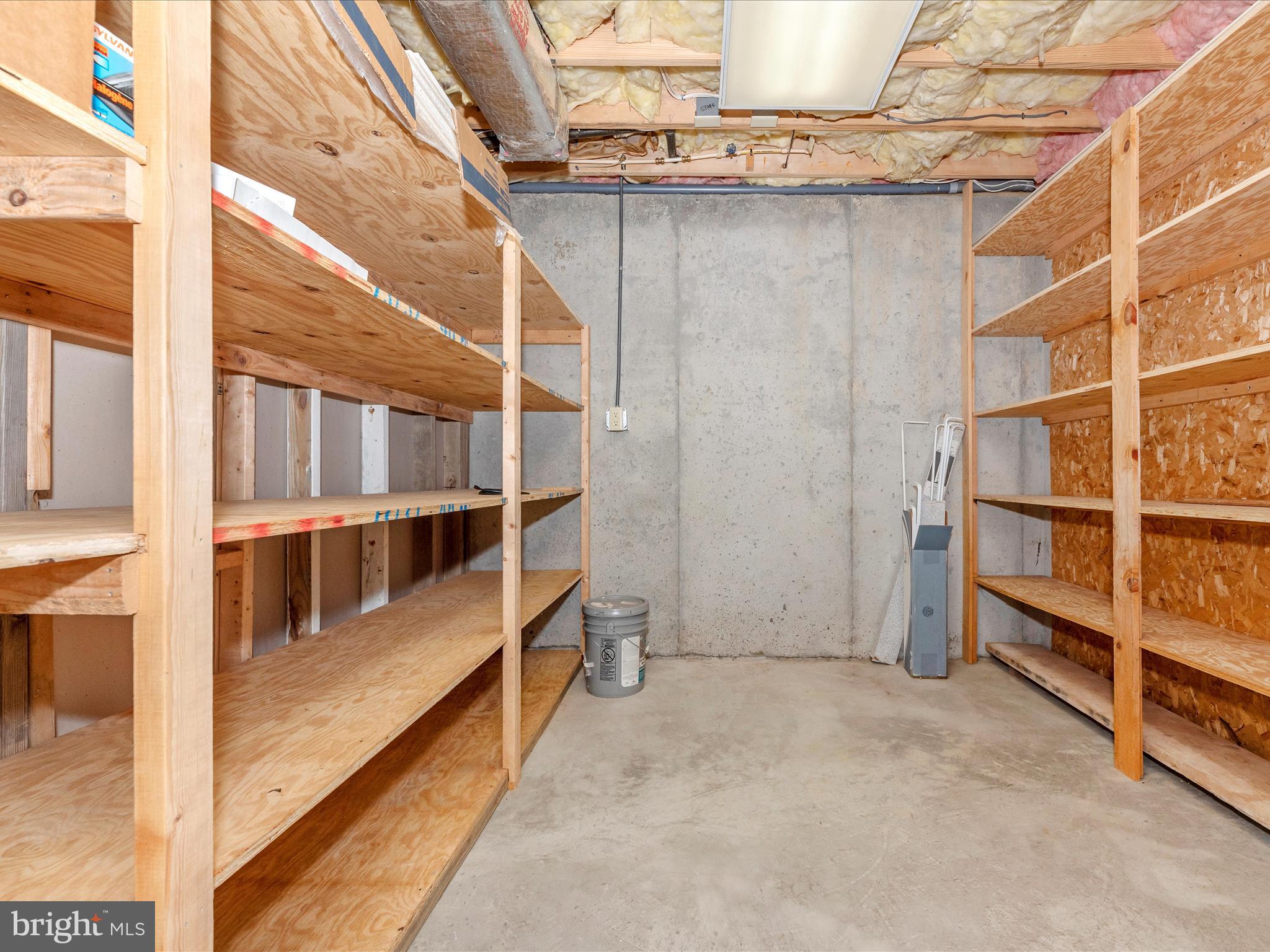 FOXLEIGH MEADOWS - Residential