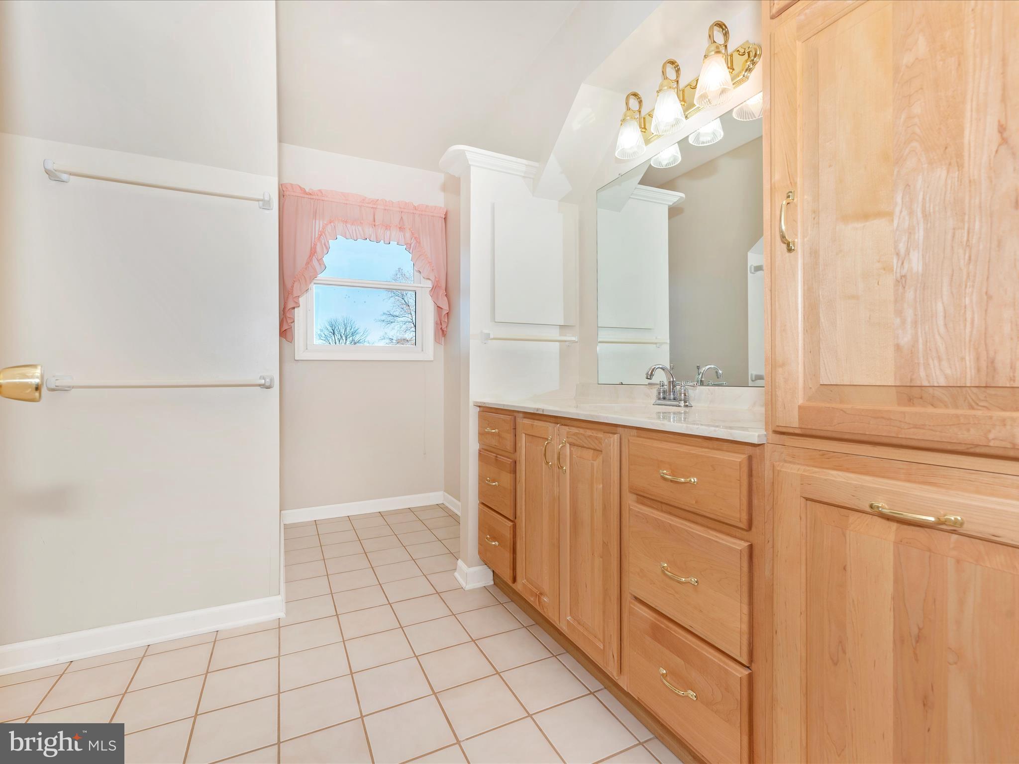 FOXLEIGH MEADOWS - Residential