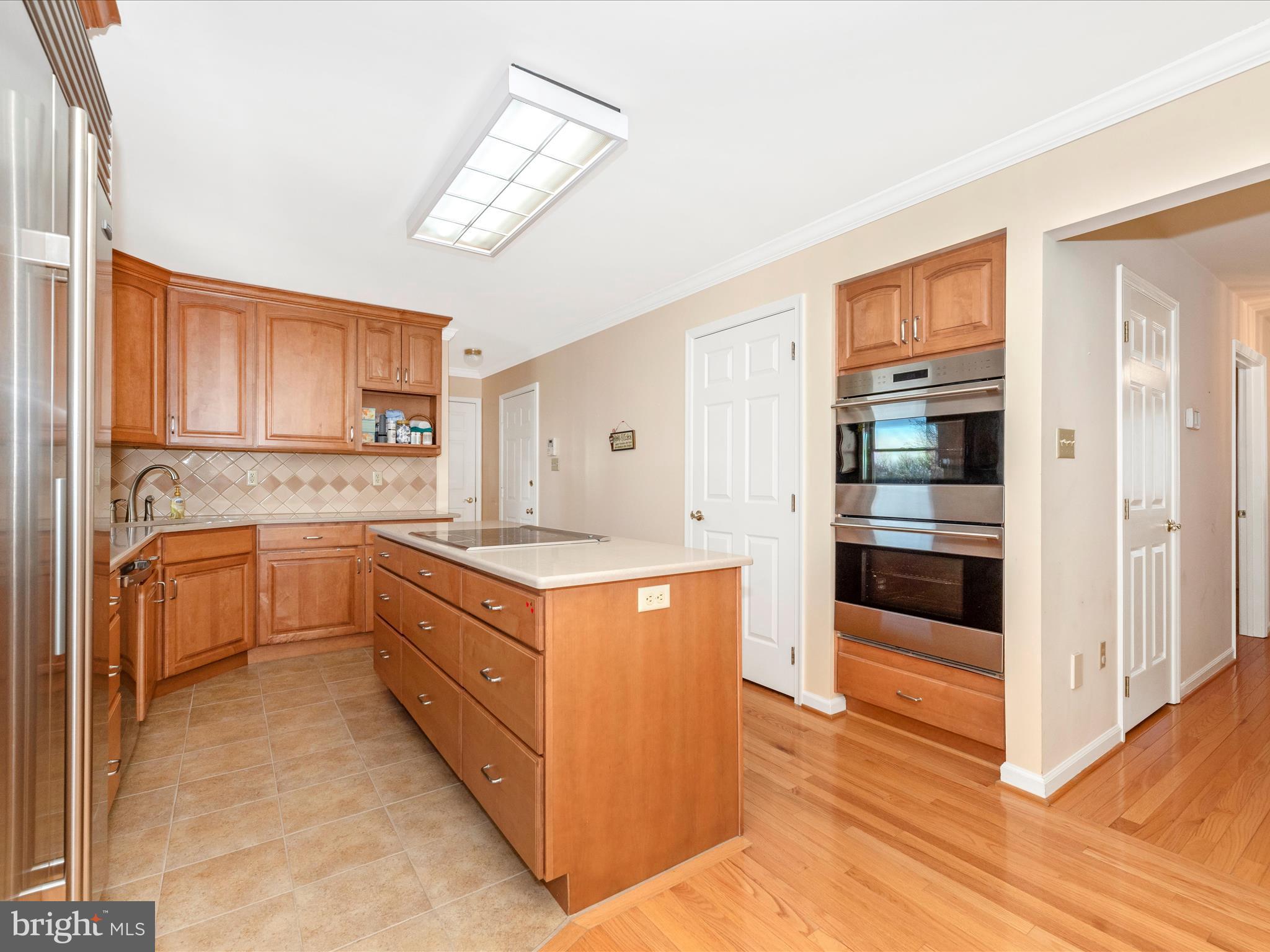 FOXLEIGH MEADOWS - Residential