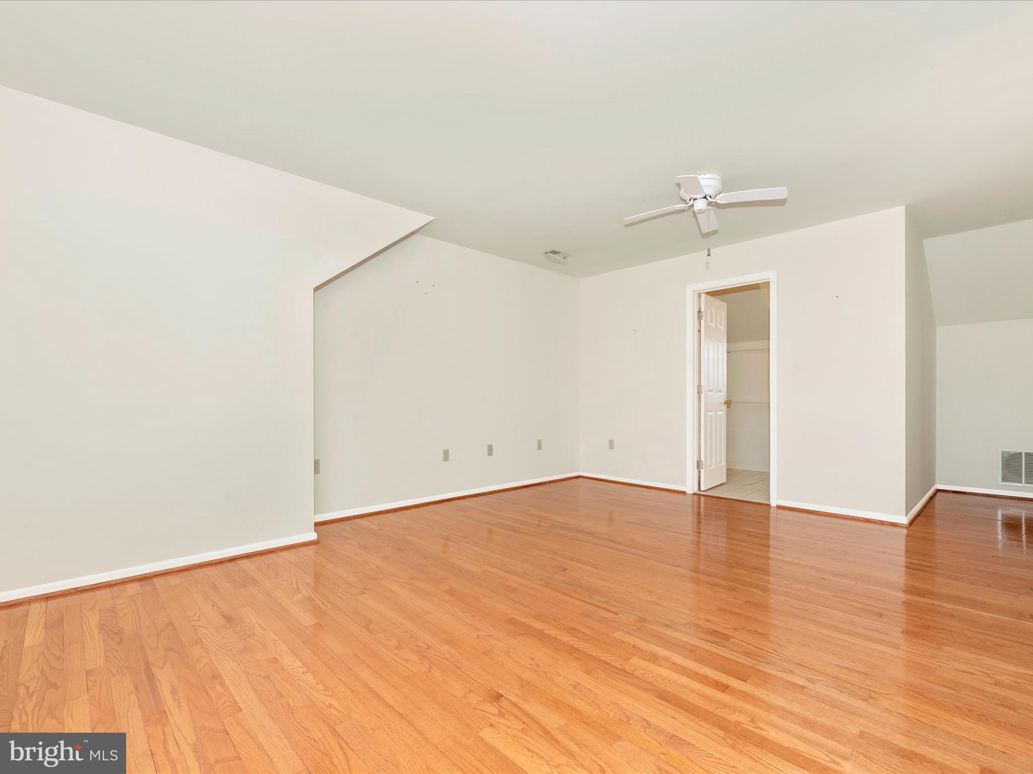 FOXLEIGH MEADOWS - Residential