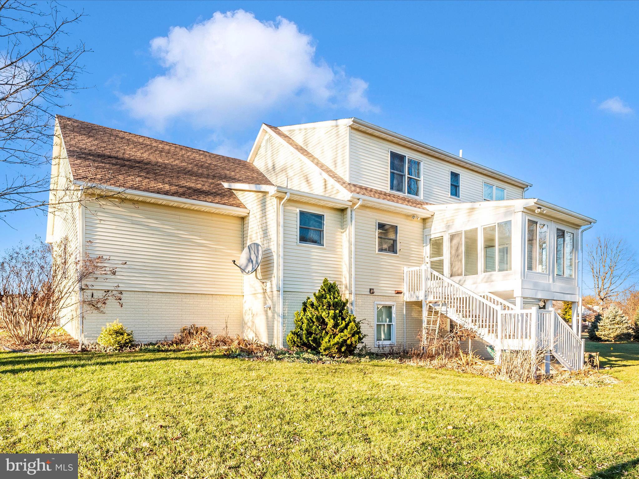 FOXLEIGH MEADOWS - Residential