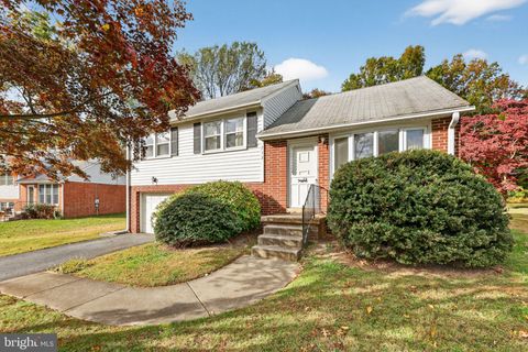 713 DORCASTER DRIVE WILMINGTON DE 19808