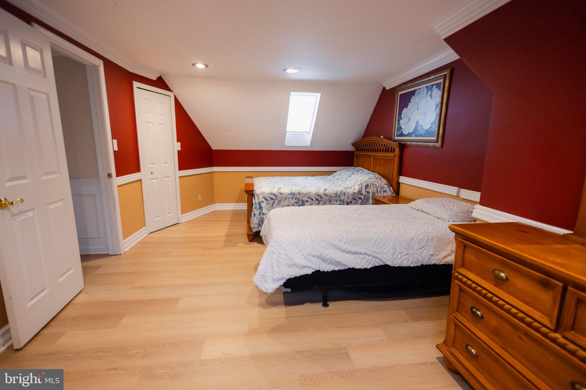 RED ROSE GATE - Residential Lease