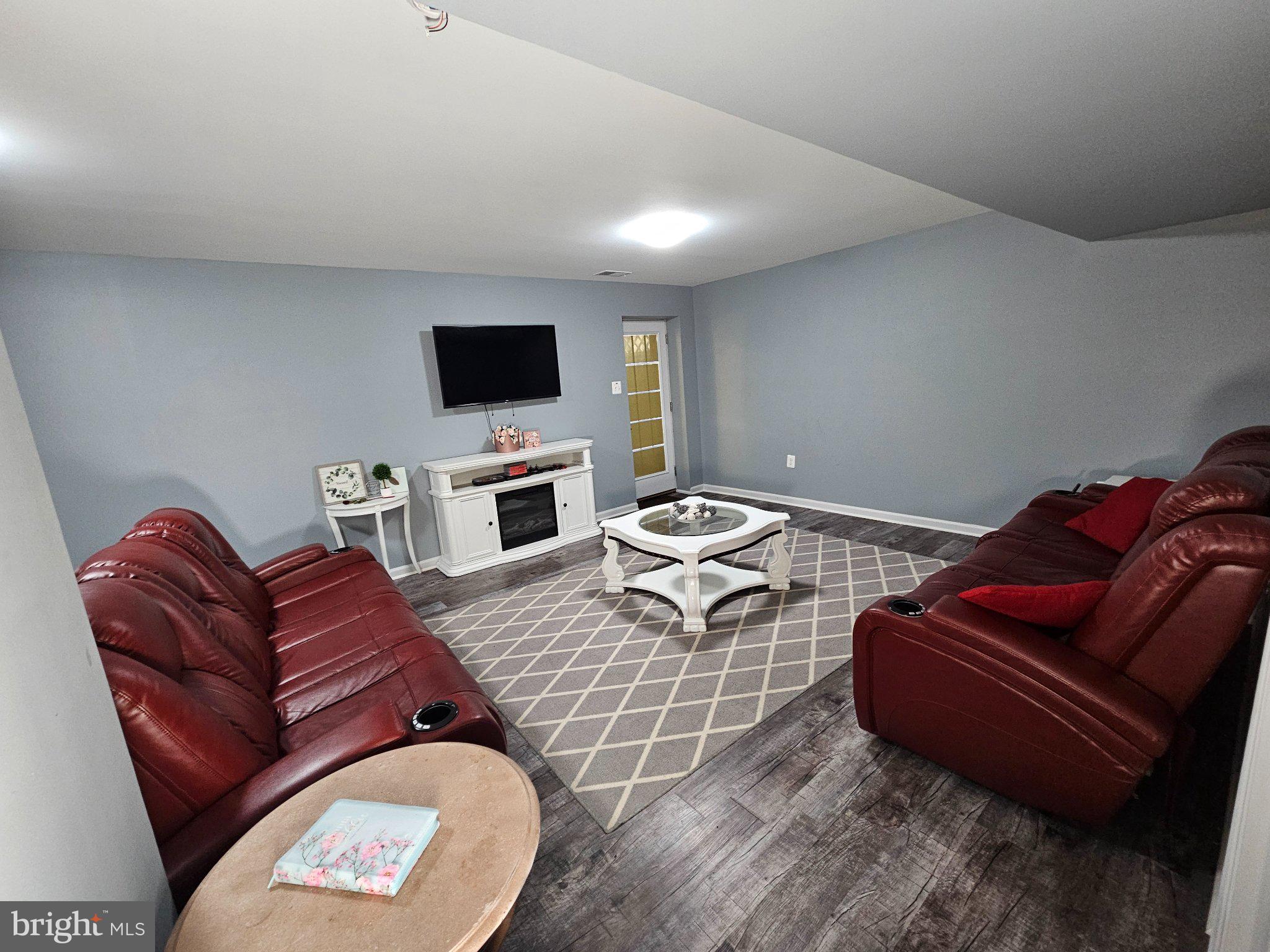 SNOWDEN BRIDGE - Residential