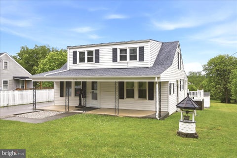 Homes For Sale - 126 Marple Road<br/> WINCHESTER, VA 22603