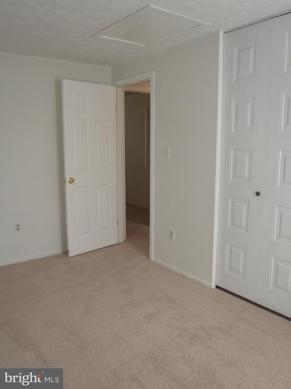 GREENBRIAR WOODS - Residential