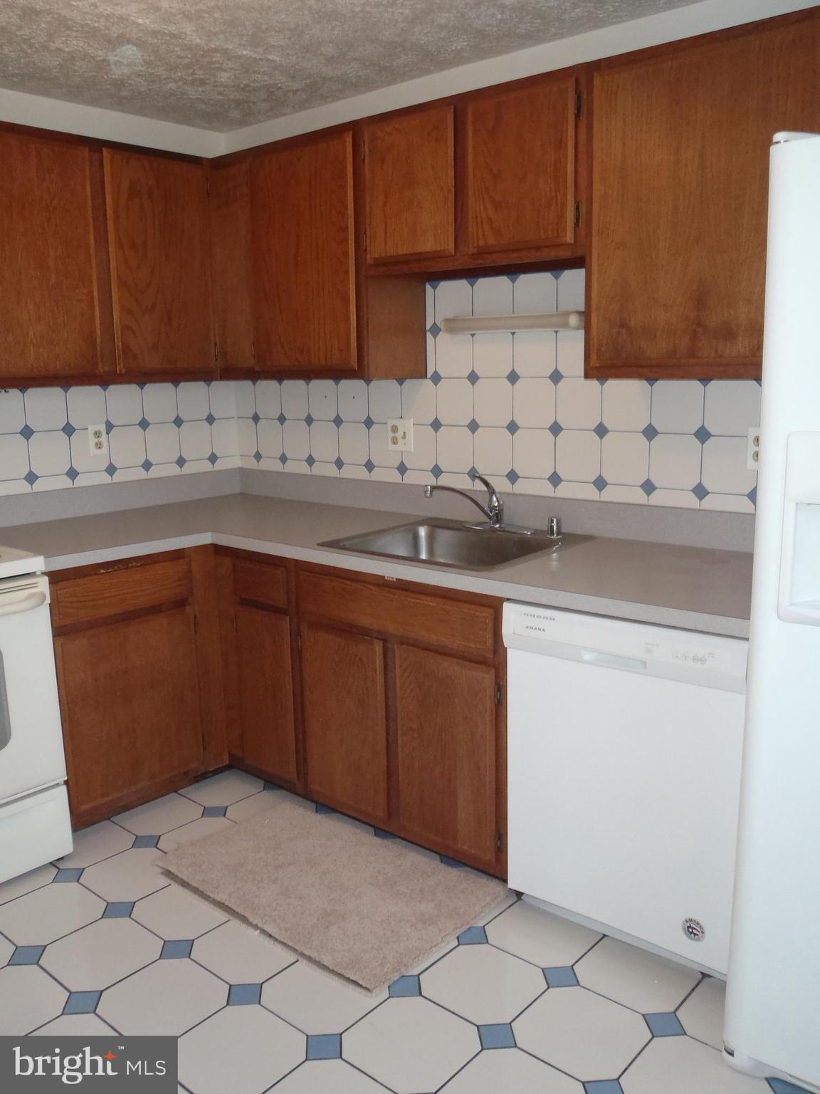 GREENBRIAR WOODS - Residential