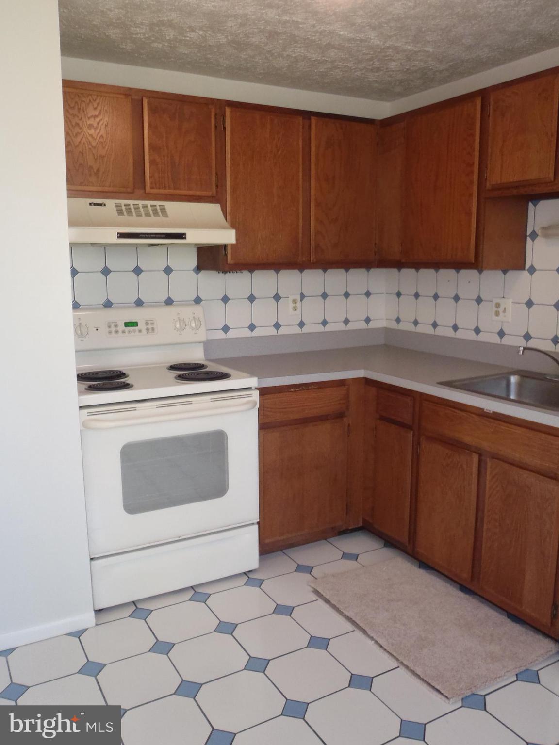 GREENBRIAR WOODS - Residential