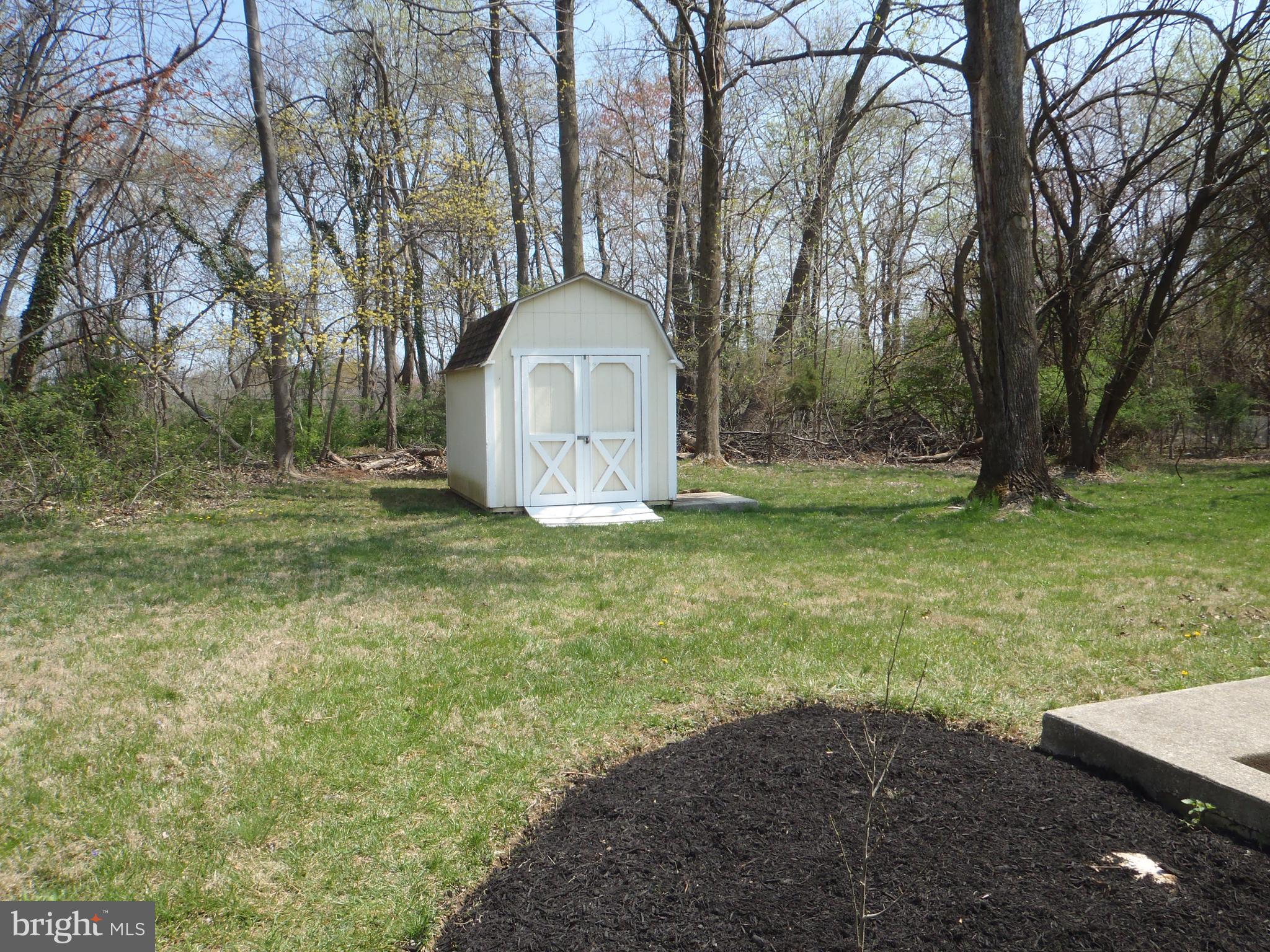 GREENBRIAR WOODS - Residential