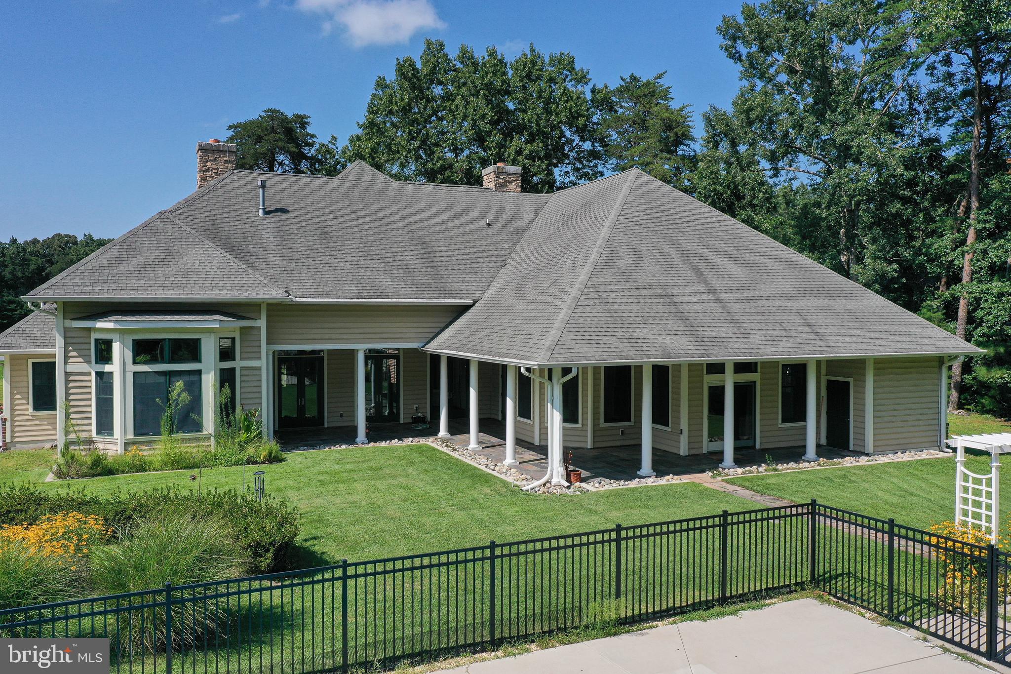 18084 WHITE OAK DRIVE