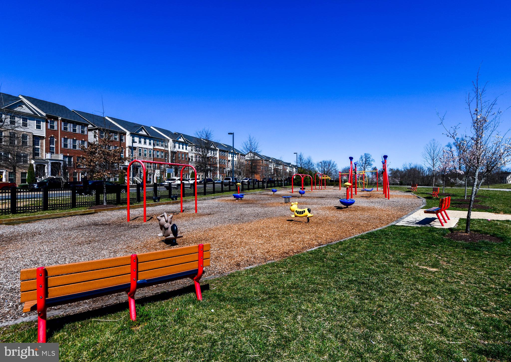 WOODMORE TOWNE CENTRE - Residential