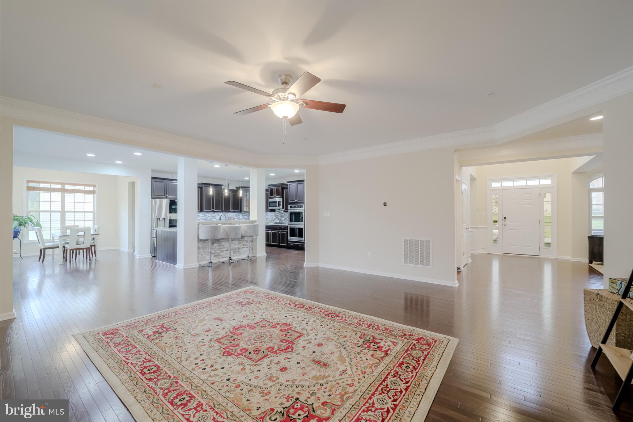 WOODMORE TOWNE CENTRE - Residential