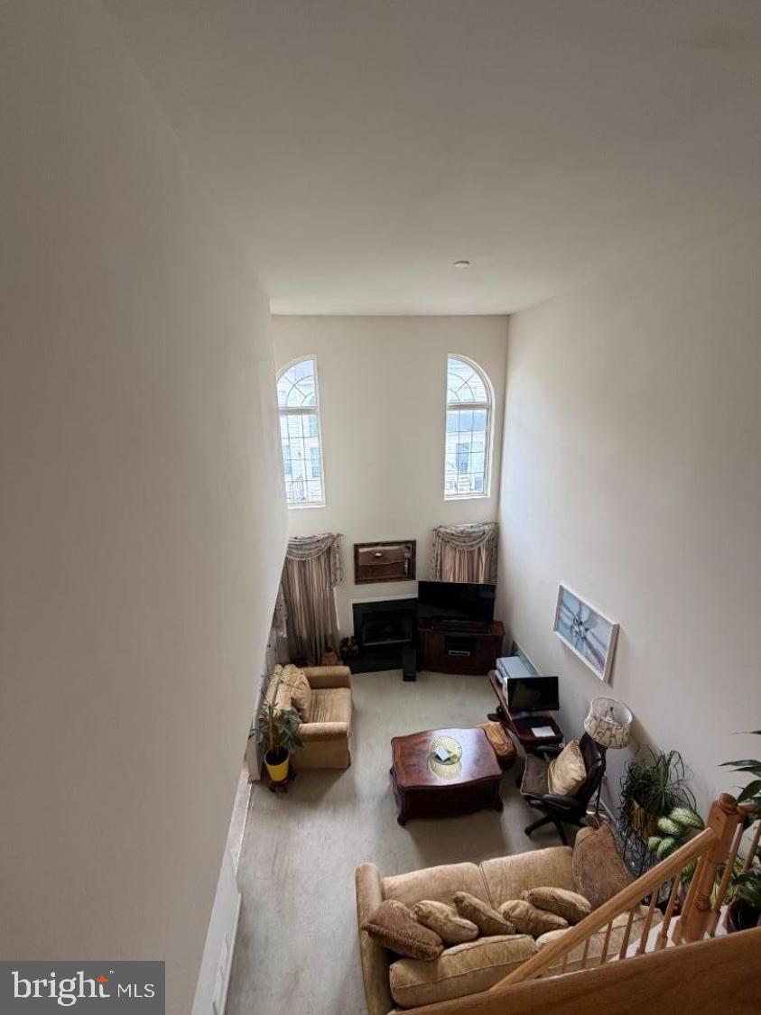121 THREADLEAF TERRACE