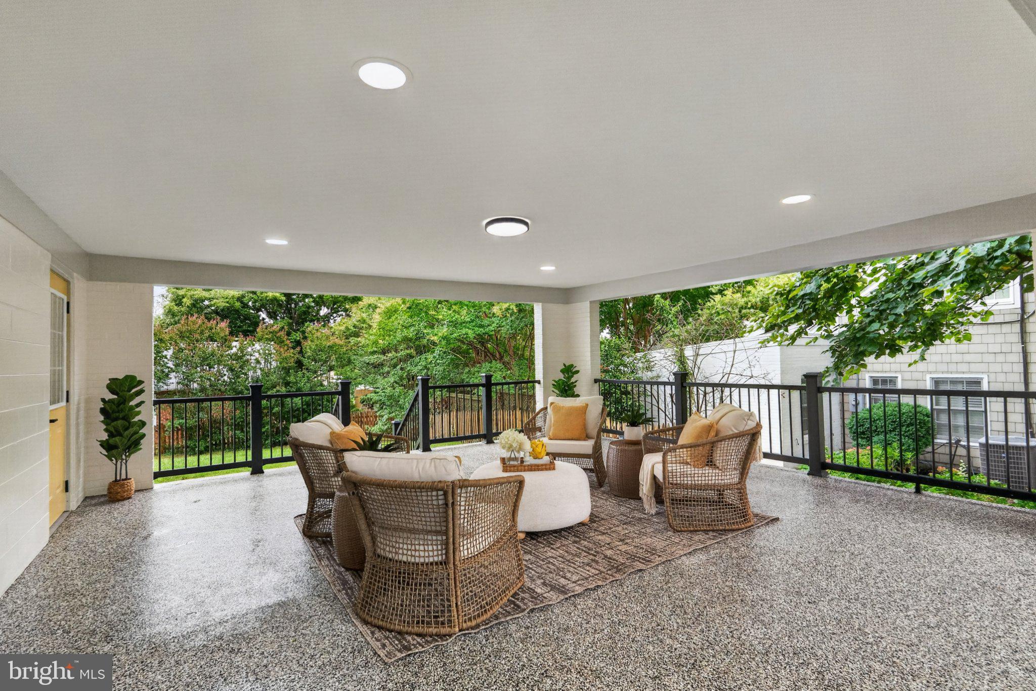 313 VASSAR ROAD