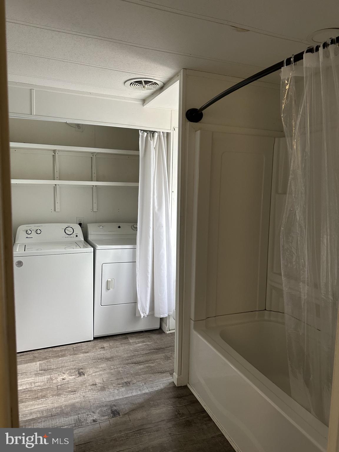 PLANTATION PARK - Residential