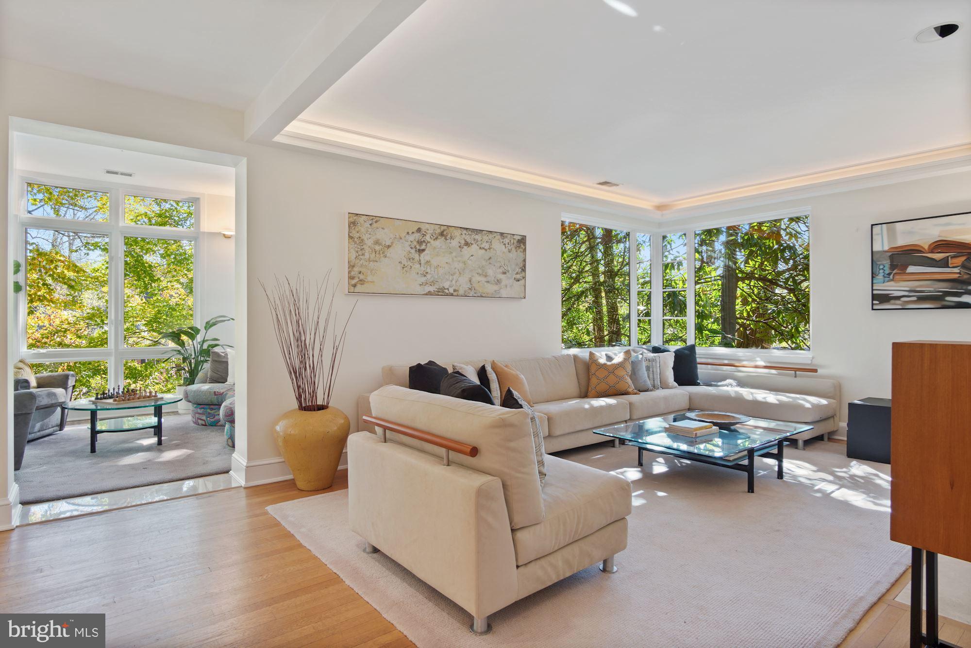 WESTMORELAND HILLS - Residential