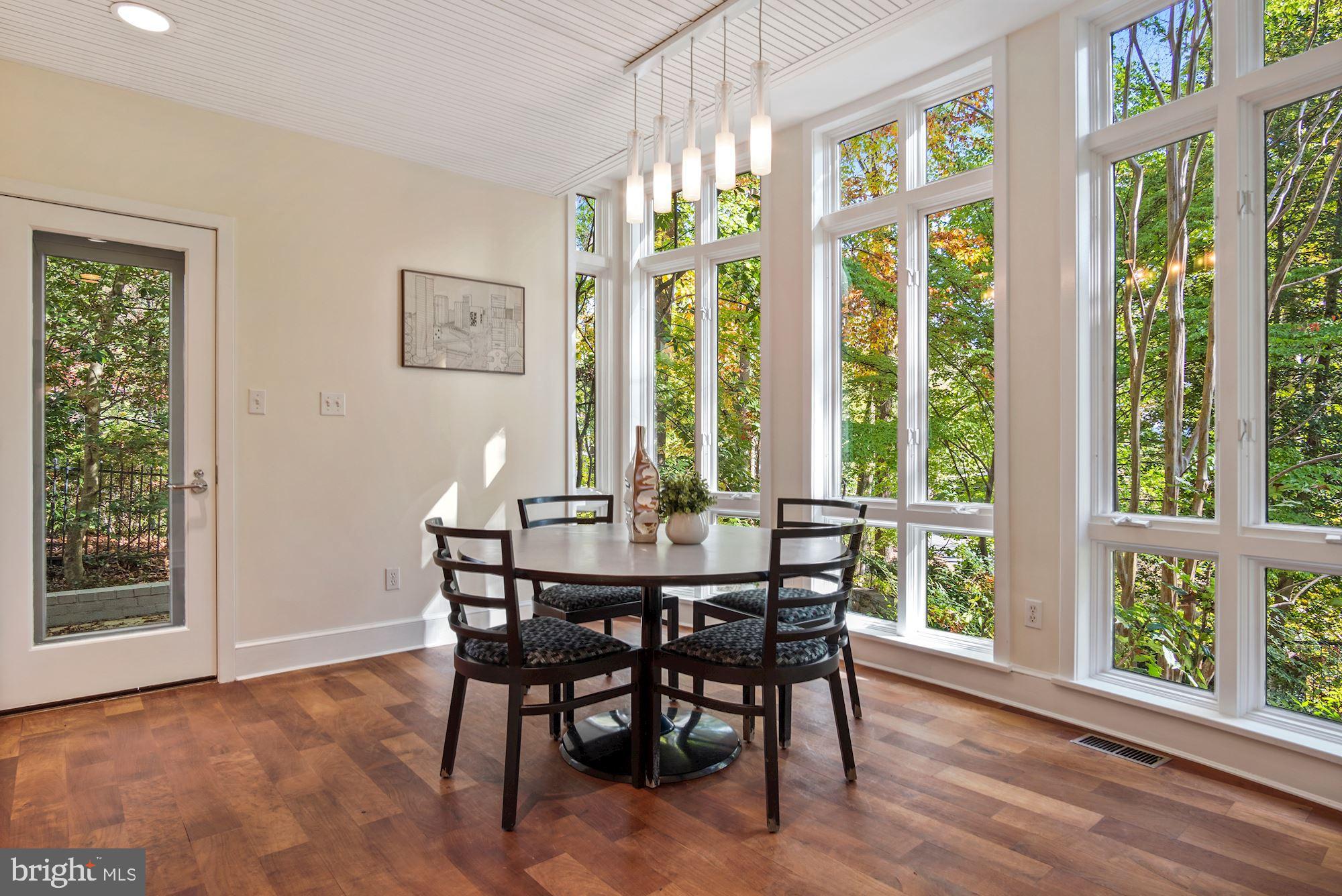 WESTMORELAND HILLS - Residential