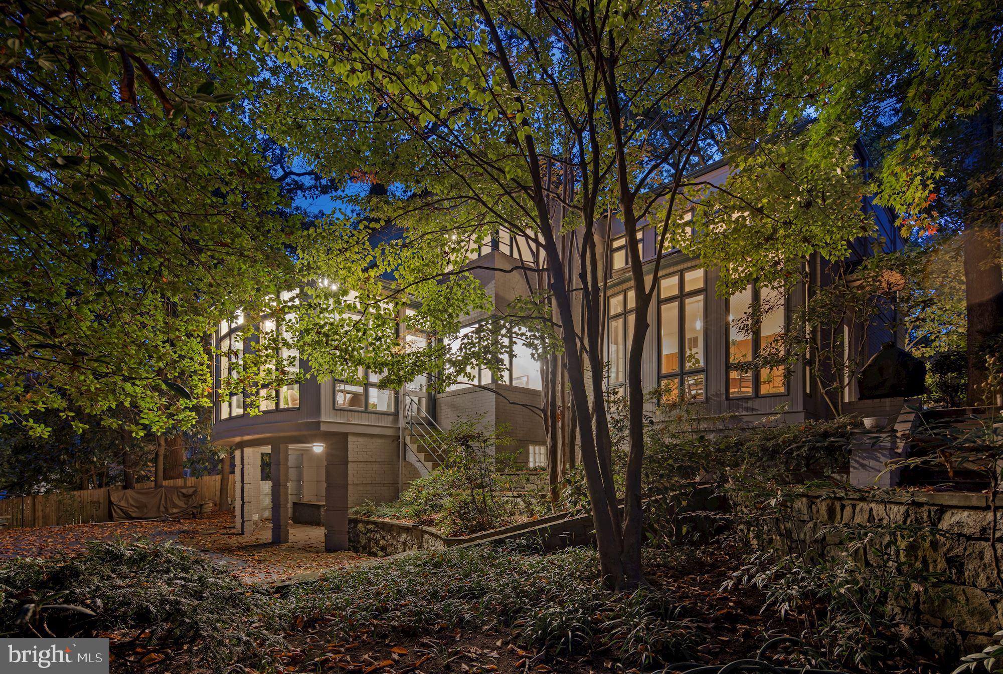 WESTMORELAND HILLS - Residential