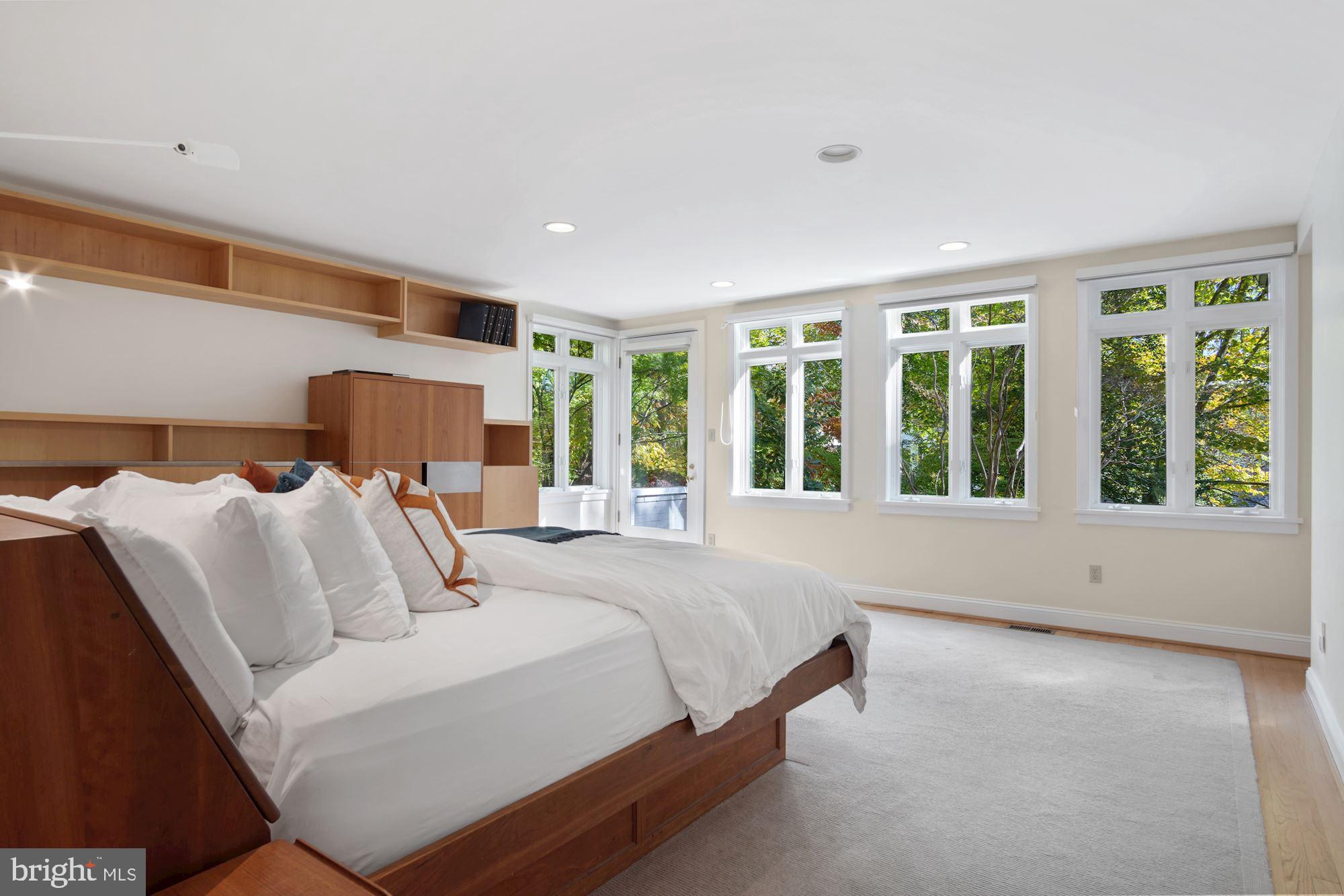 WESTMORELAND HILLS - Residential