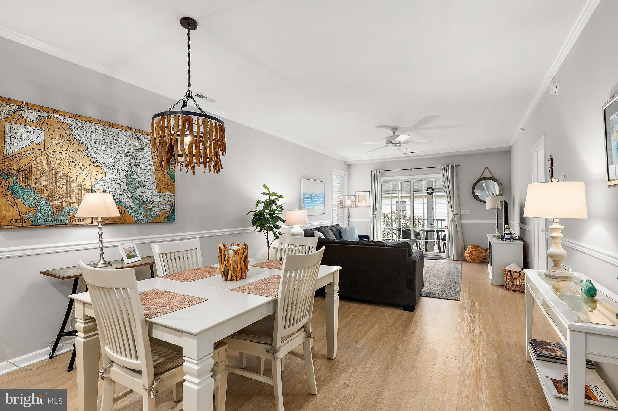 THE TIDES - Residential