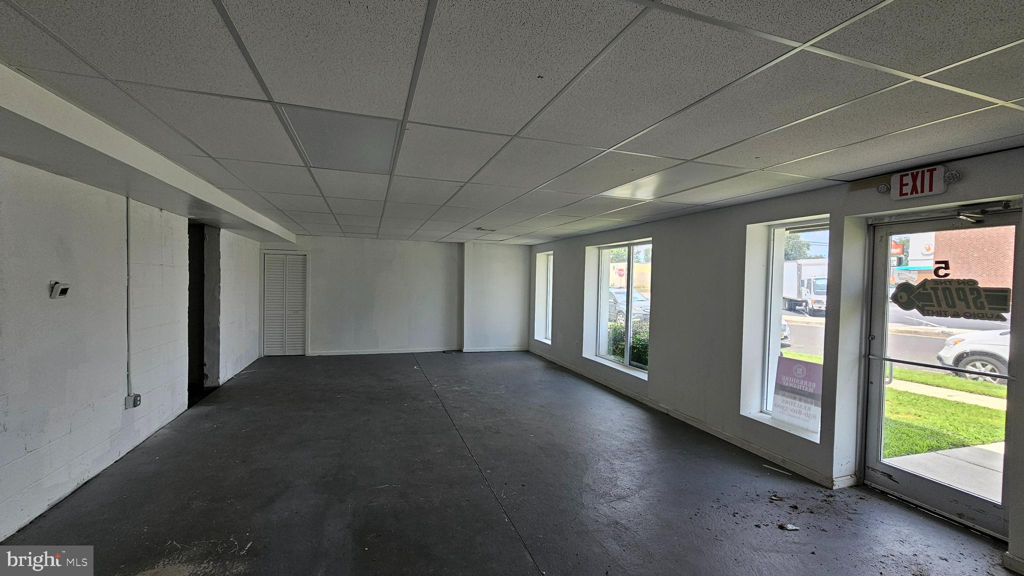 5910 S CRESCENT BOULEVARD 5