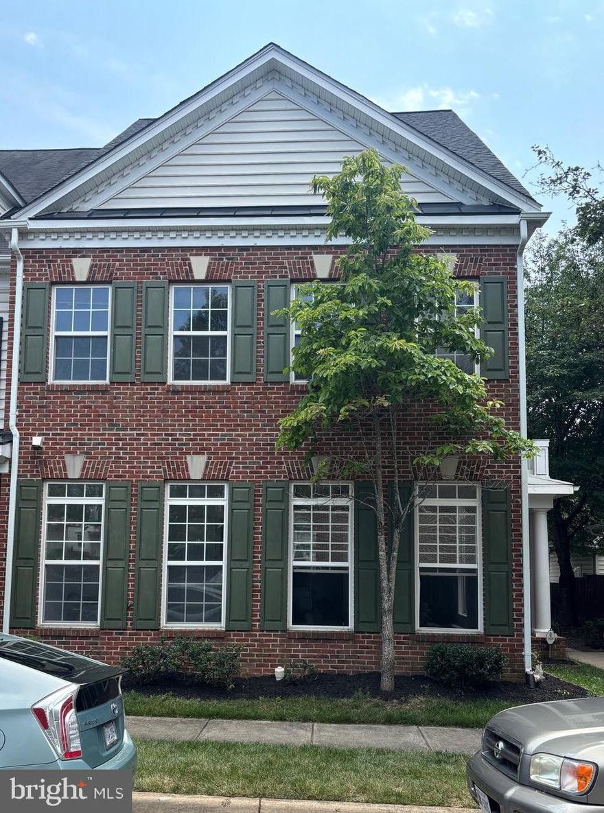 Welcome to the highly desirable and picturesque community of Prince William County Center! Conveniently located near restaurants, shopping, parks, and excellent schools, this end-unit home has been lovingly maintained and upgraded by its original owners. It features a beautiful four-bedroom, two-and-a-half-bath layout, an office on the main floor, granite countertops, and newly installed LVP flooring and fresh paint throughout. You'll appreciate the additional upper-level den, generous storage space, a detached two-car garage, and an enclosed patio. Enjoy fantastic community amenities, including a pool, community center, and playgrounds. Don’t miss your chance to experience this exceptional townhouse in person!