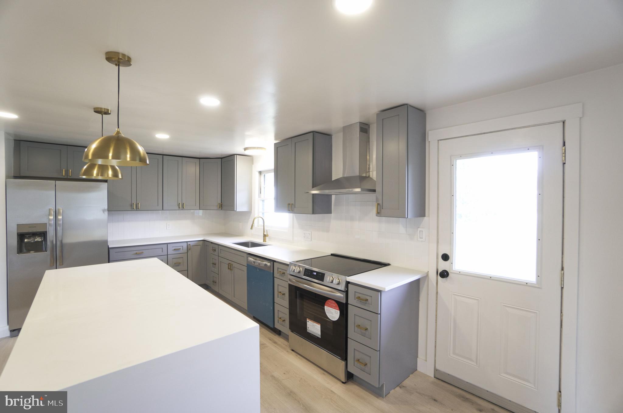 937 GENERAL NASH DRIVE