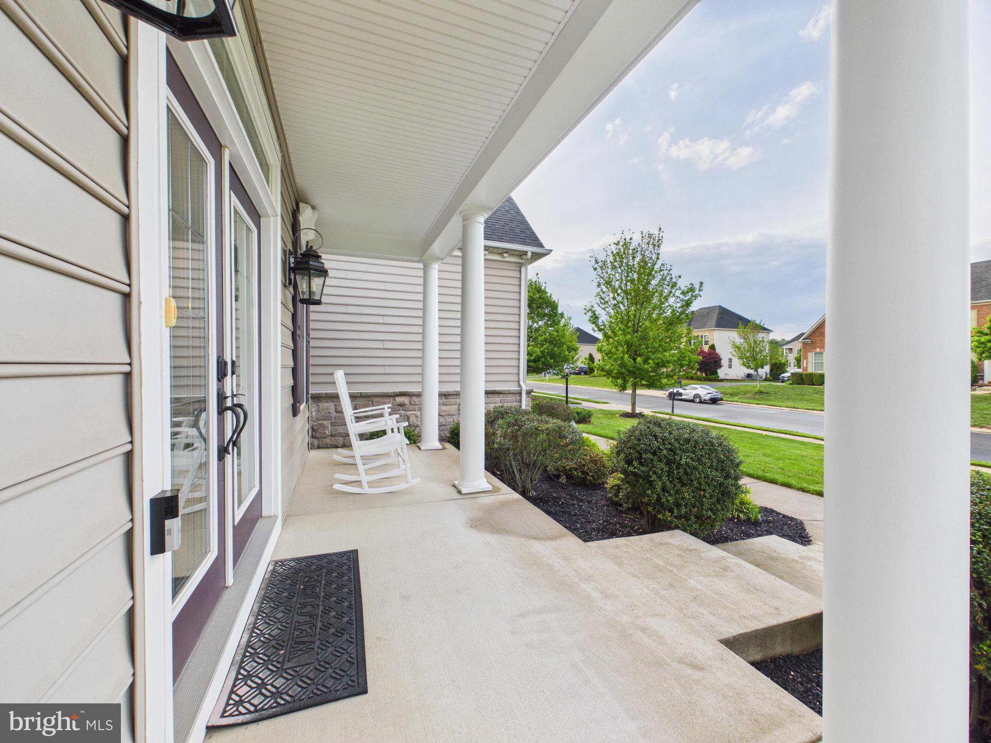 DAWSON'S CORNER - Residential
