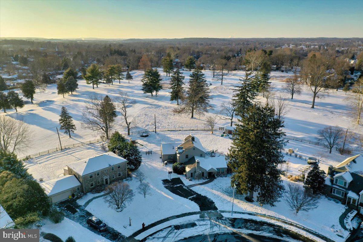 NORTHWOODS - Residential