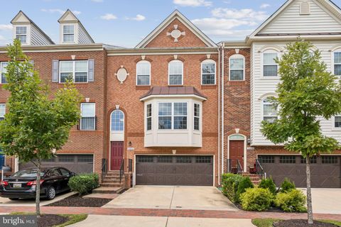 15604 MONKSILVER BEND UPPER MARLBORO MD 20774