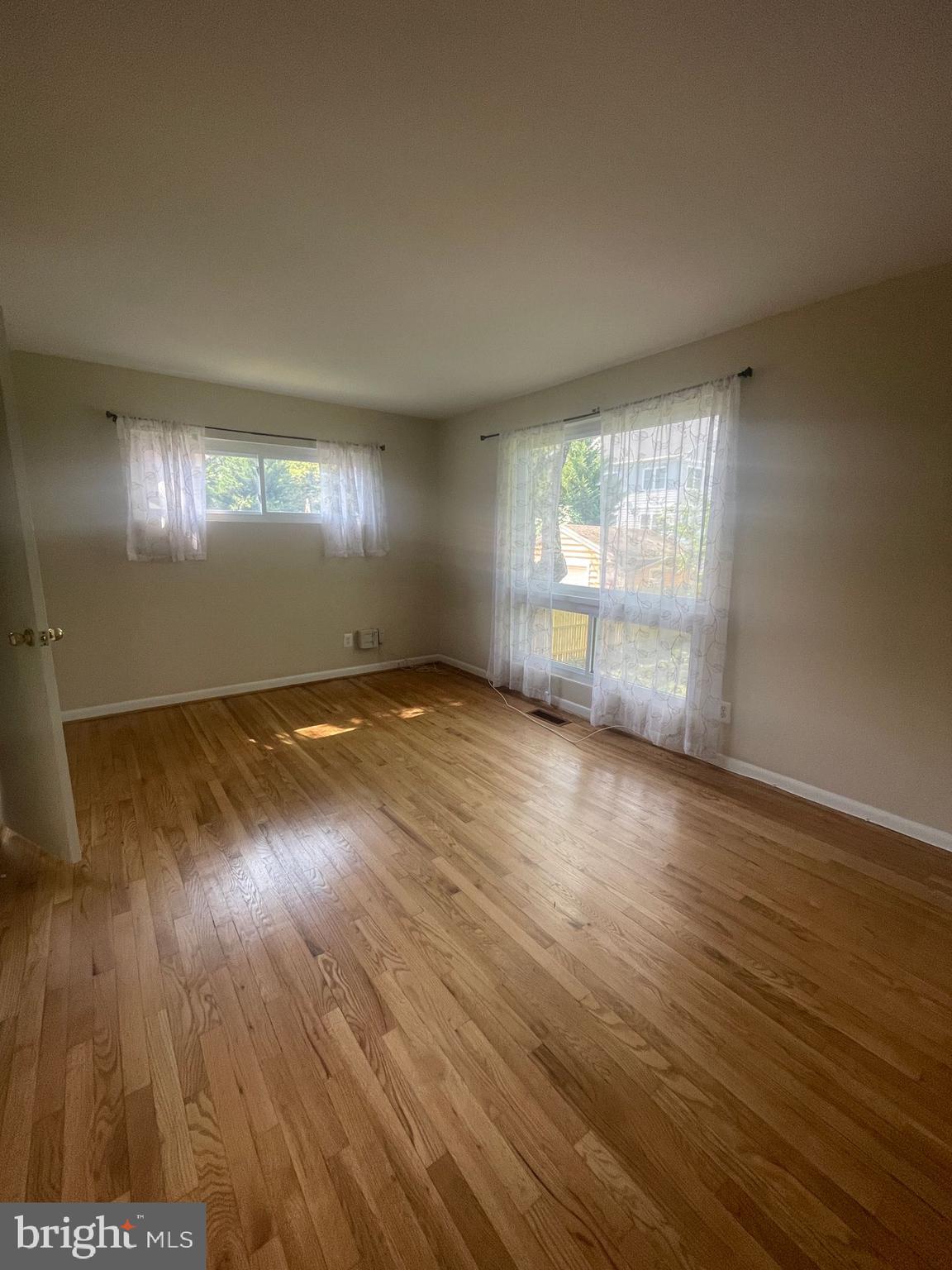 SOUTHRIDGE - Residential Lease