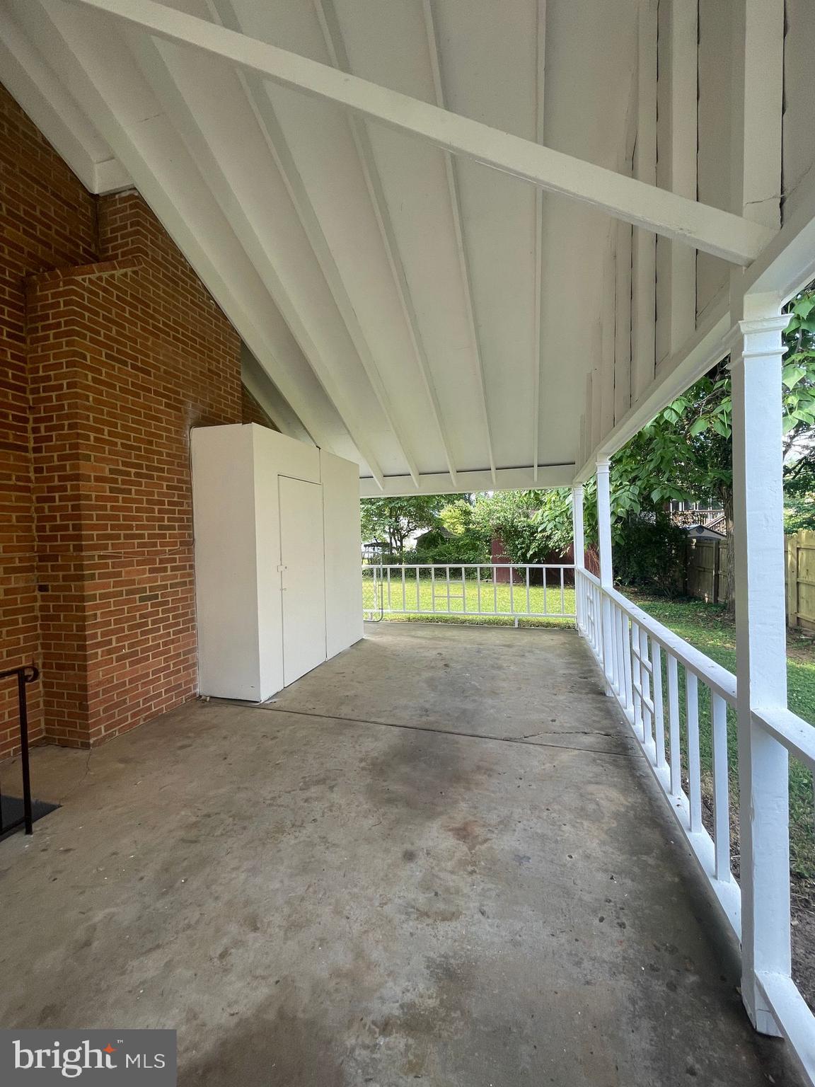 SOUTHRIDGE - Residential Lease