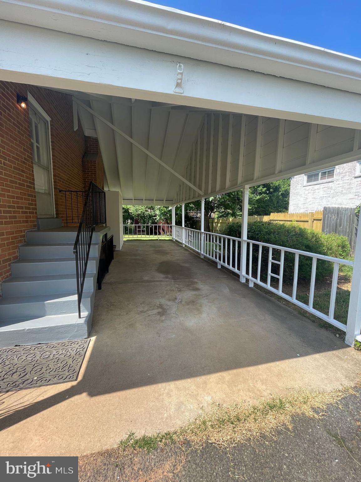 SOUTHRIDGE - Residential Lease