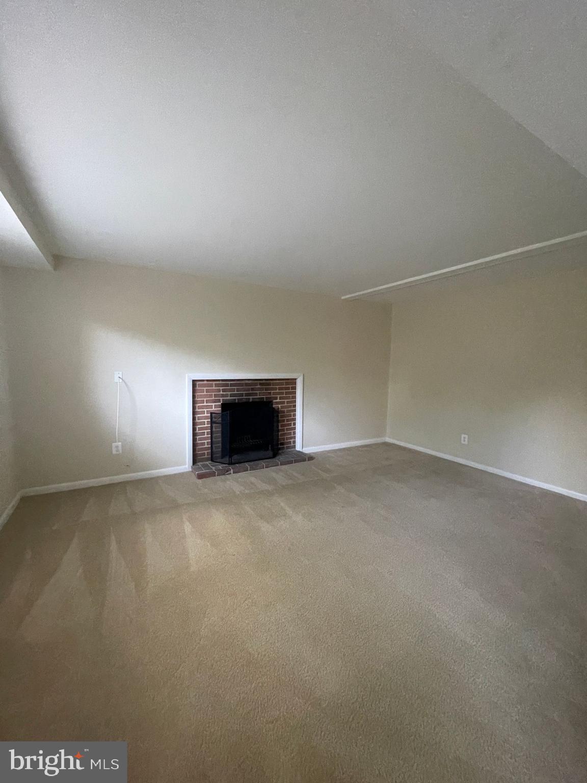 SOUTHRIDGE - Residential Lease